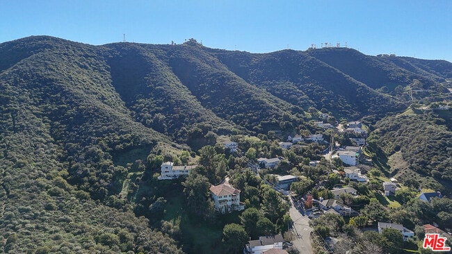 Building Photo - 456 S McKnight Rd