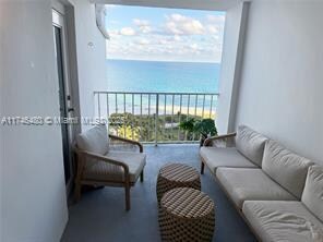 Building Photo - 6450 Collins Ave