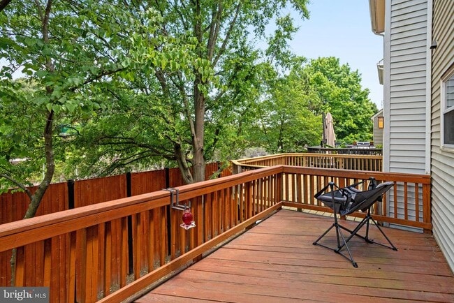 Building Photo - 3819 Watkins Mill Dr