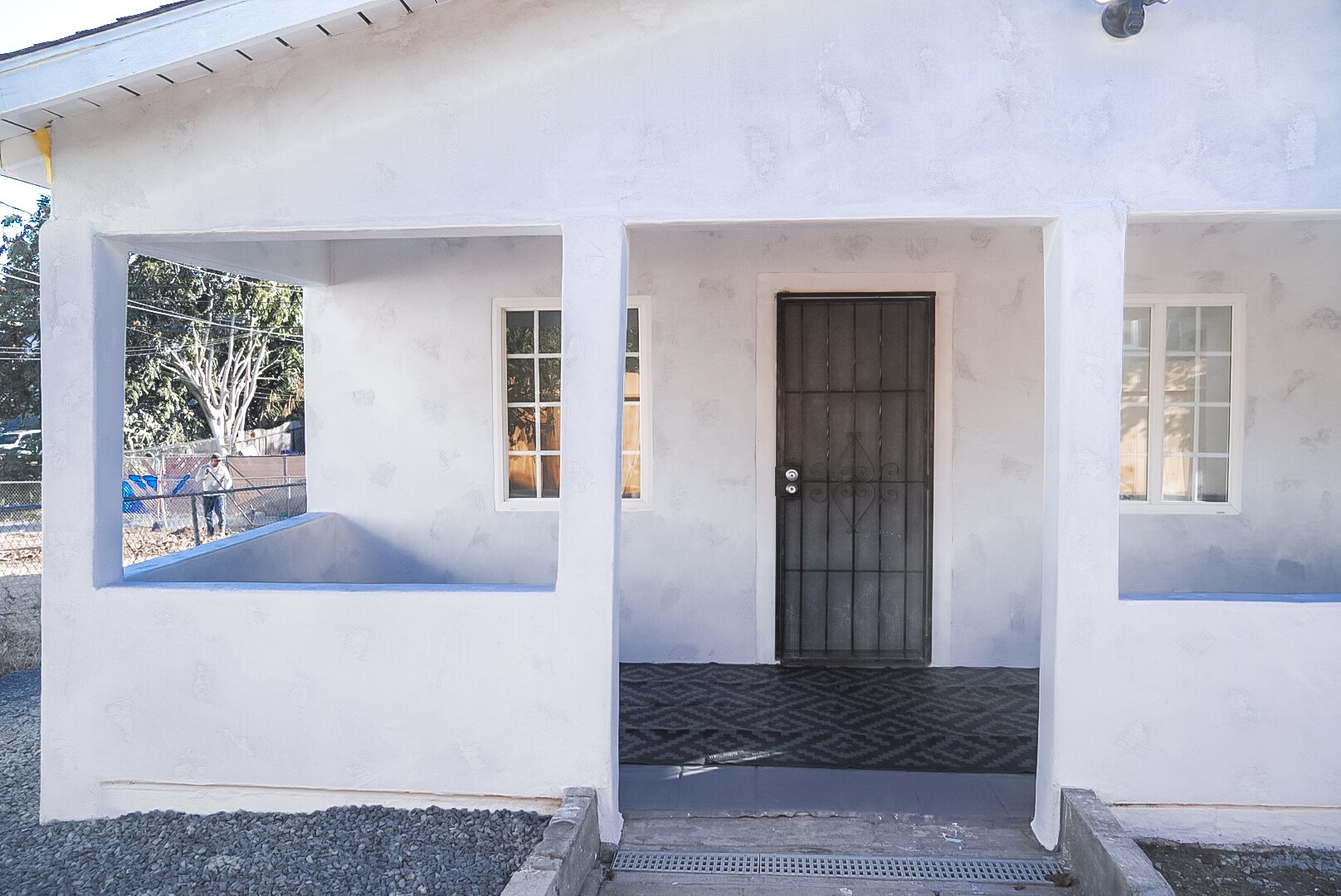 Building Photo - 3053 Valle Ave