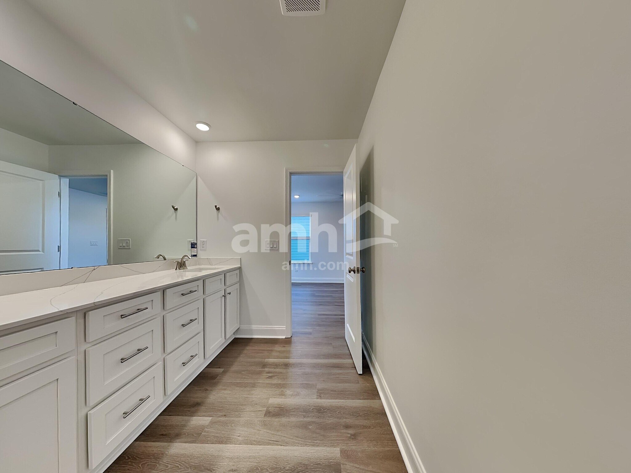 Building Photo - 168 Portside Pk Dr