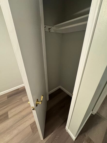 Building Photo - 8 Rustlewood Dr