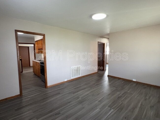 Building Photo - 1007 E North St