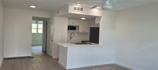 Building Photo - 9715 Harrell Ave