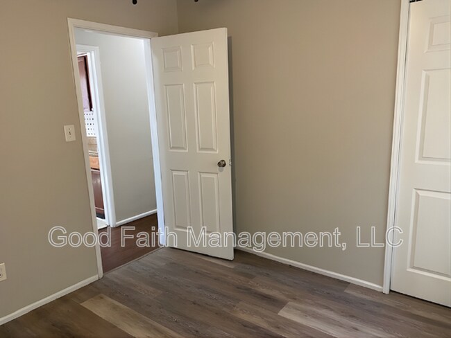 Building Photo - 2280 Darlington Dr