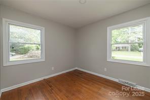 Building Photo - 4438 Gainesborough Rd