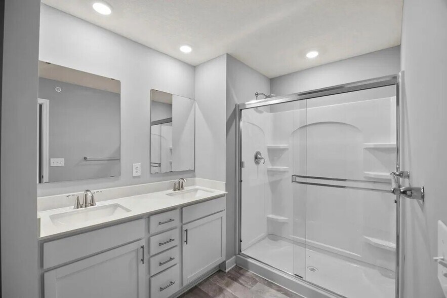 Building Photo - 20065 62nd Pl