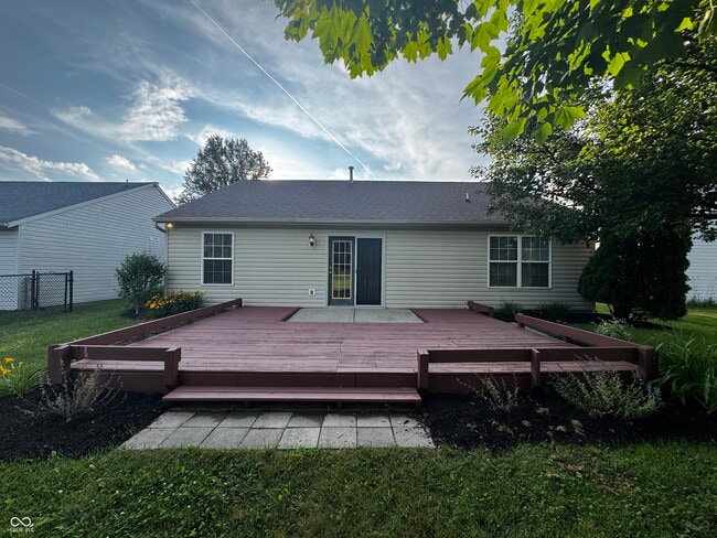 Building Photo - 6735 Lexington Cir