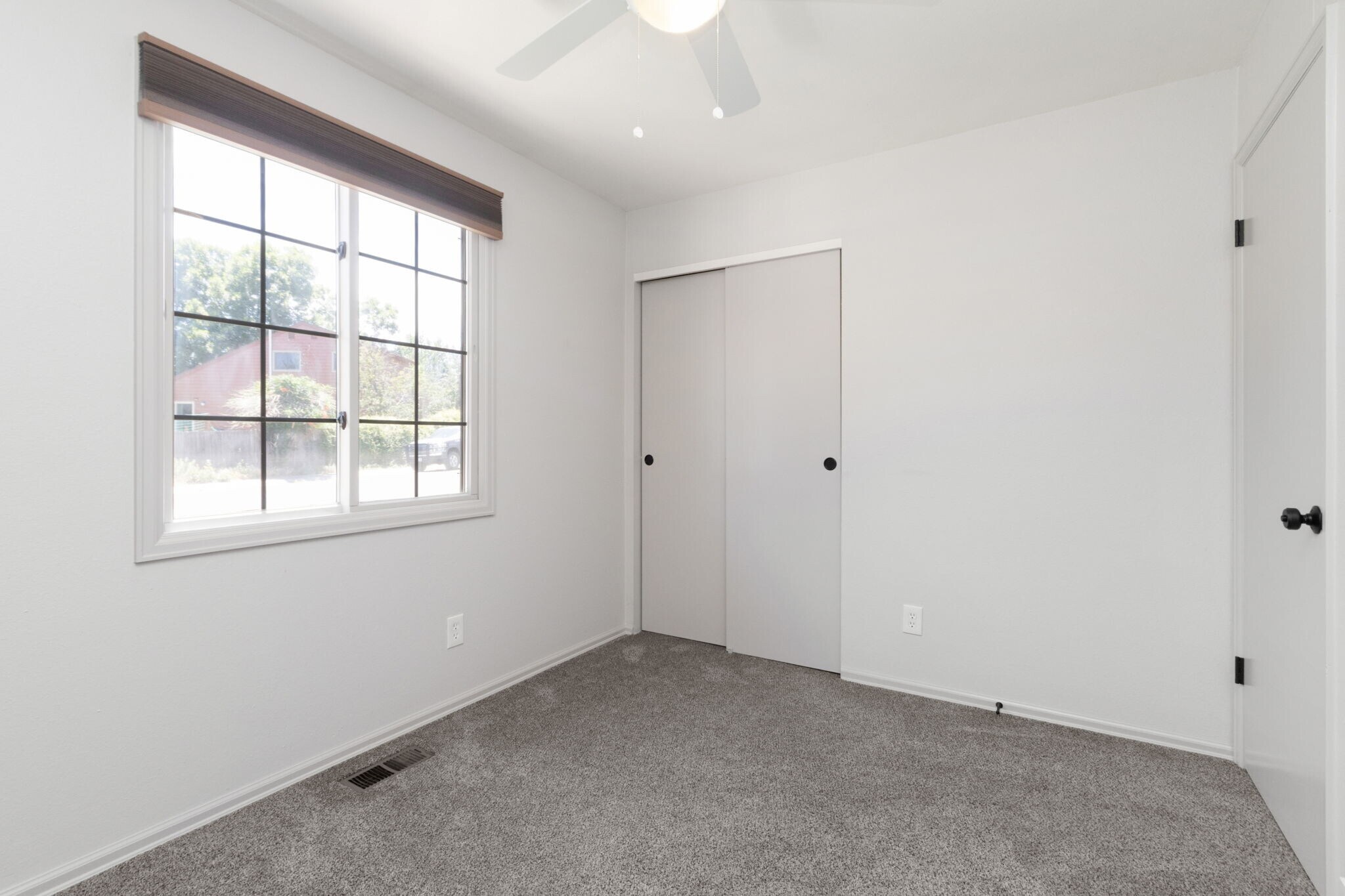 Third bedroom has ceiling fan. - 1956 Promenade Way