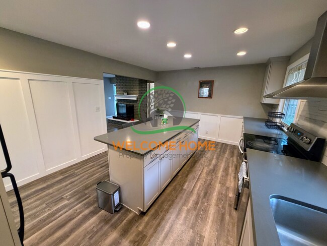 Building Photo - Carlisle Rd