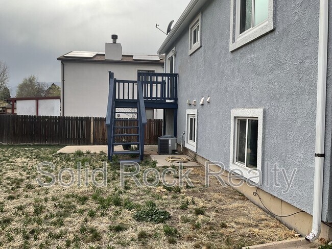 Building Photo - 4443 Berryknoll Dr