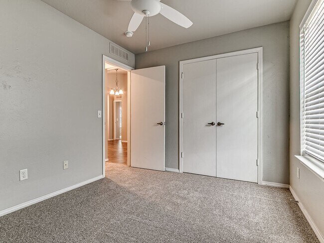 Building Photo - 2816 NW 187th Terrace