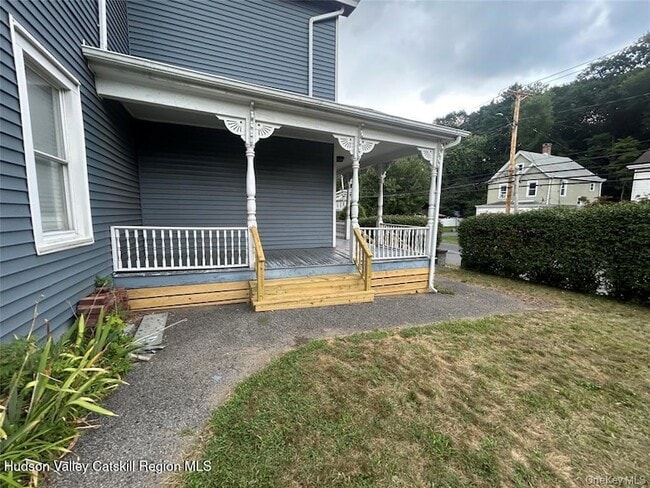 Building Photo - 127 E Chester St