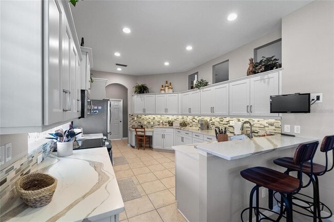 Building Photo - 5175 Cantabria Crest