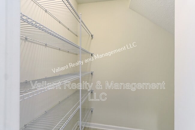 Building Photo - 95 Nelson Ln