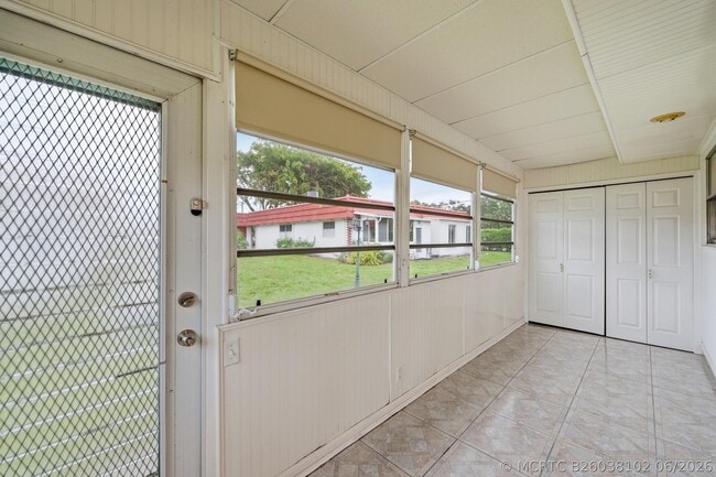 Building Photo - 28 Seville Dr
