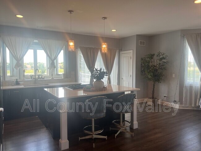 Building Photo - 3078 Longcommon Pkwy
