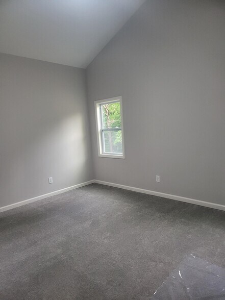 Building Photo - 48 Burnt Creek Ct SW