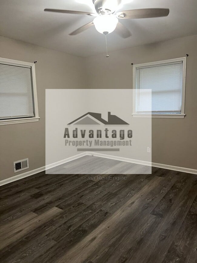 Building Photo - 1618 Patricia Dr