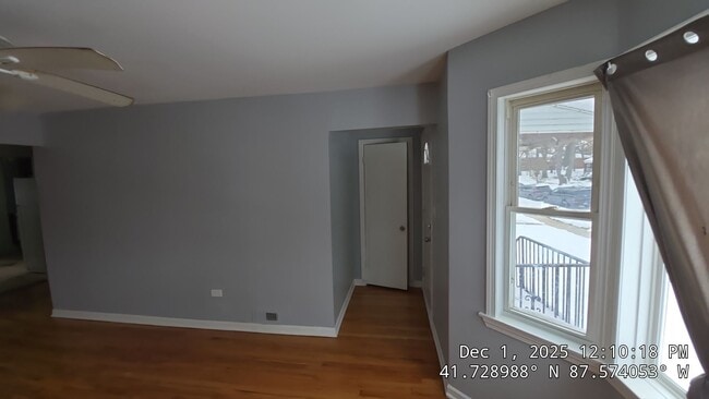 Building Photo - 9129 S Chappel Ave