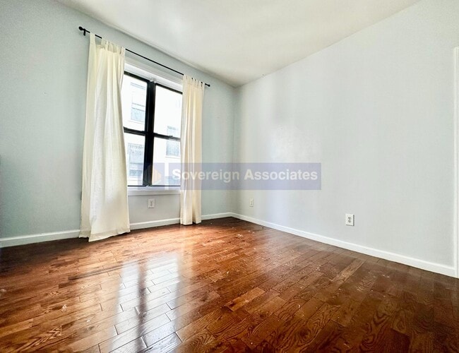 Floorplan - 70 Post Avenue