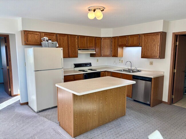 Building Photo - 1626-1628-1628 Wayne St