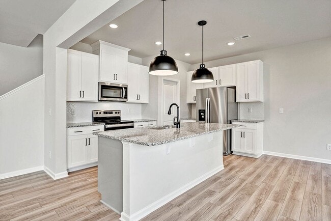 Building Photo - LIKE-NEW BEAUTIFUL 2-STORY HOME IN GARNER - Move in Ready!