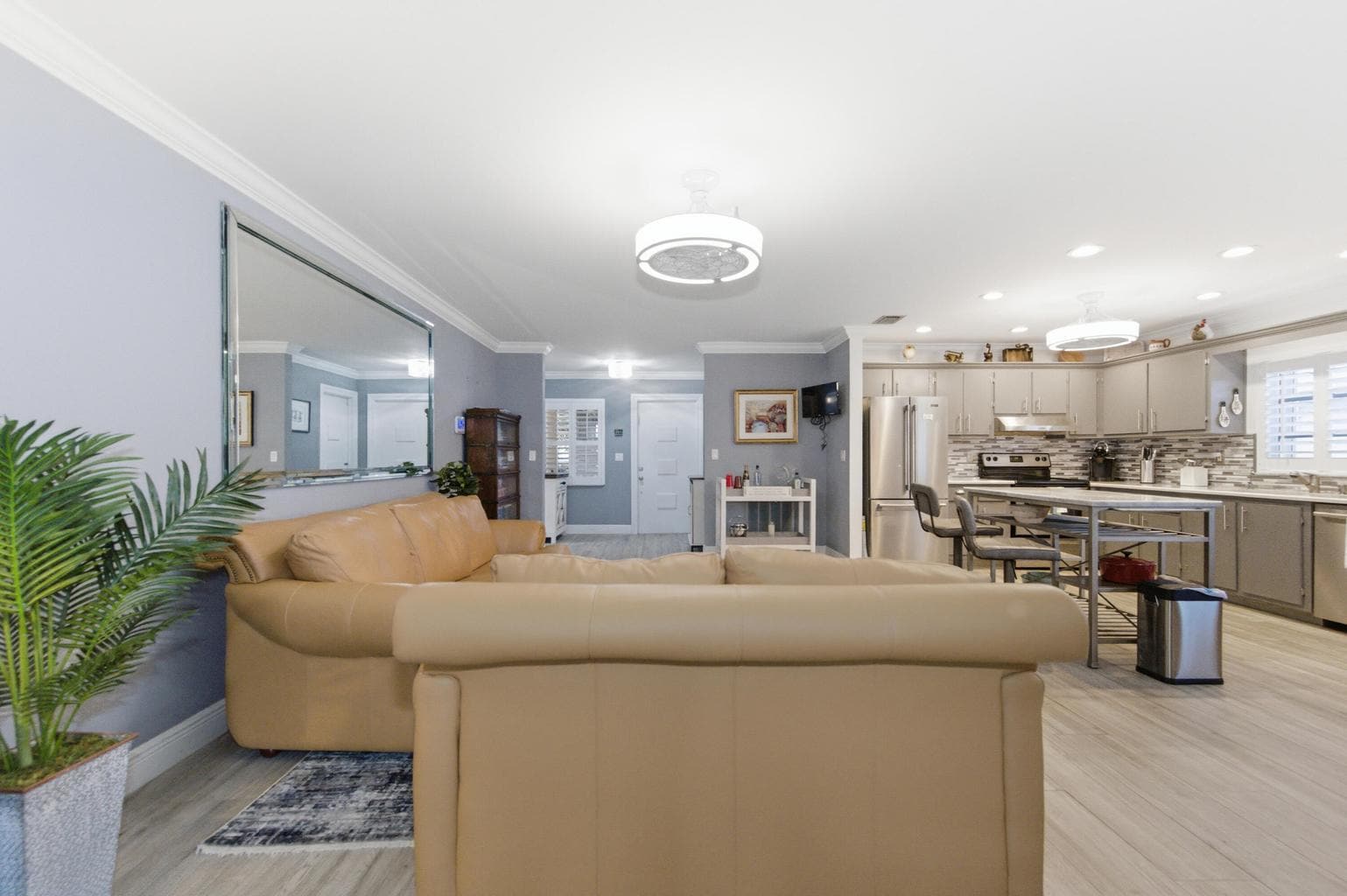 Building Photo - 13126 Via Vesta