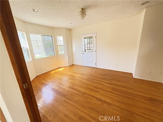 Building Photo - 725 N Butterfield Rd