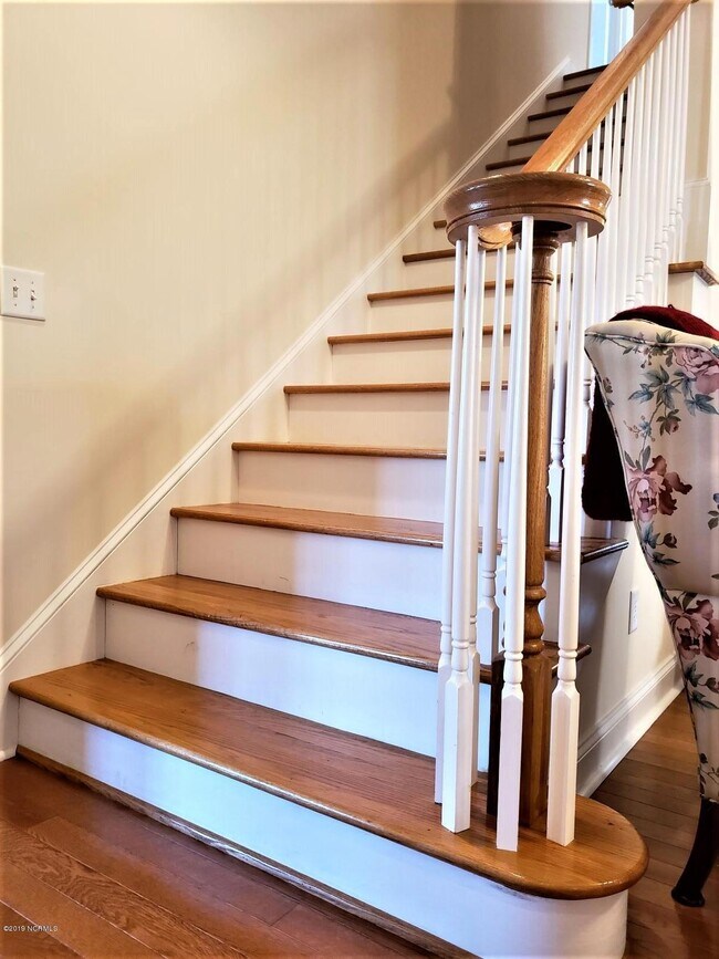 Building Photo - 7805 Cypress Island Dr