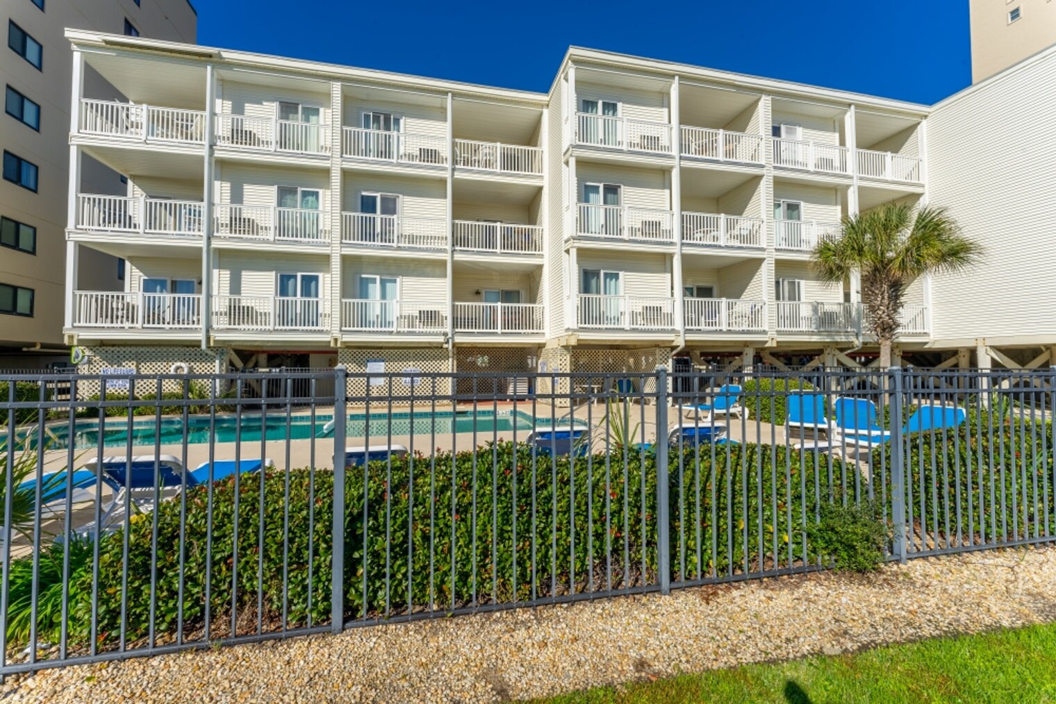 Building Photo - 3901 S Ocean Blvd