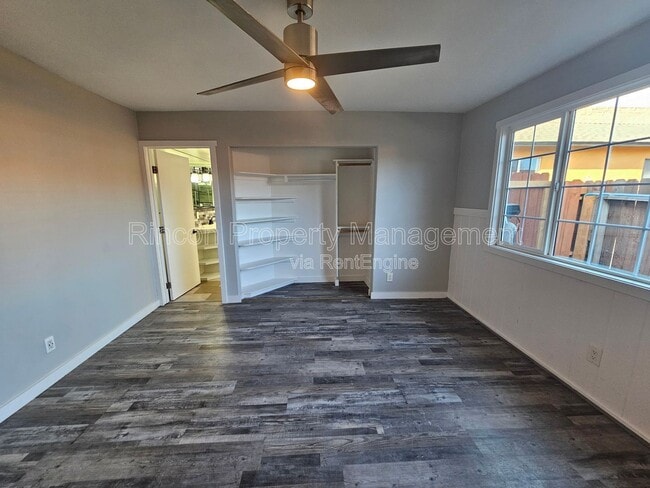 Building Photo - 2810 Sherwin Ave