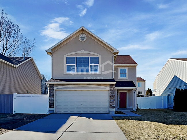 Building Photo - 72 N Cameron St