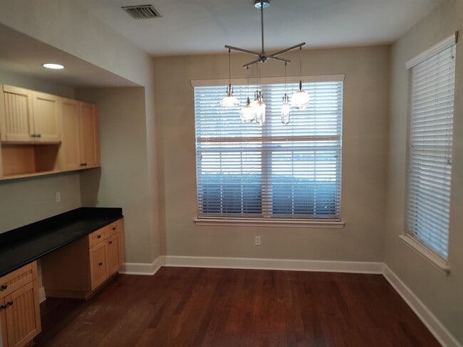 Building Photo - 3712 Riverton Trail