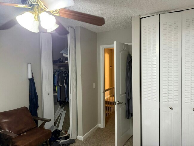 Building Photo - 5515 Country Dr