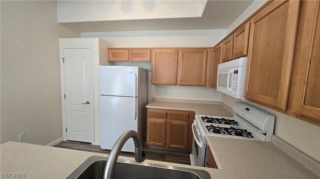 Building Photo - 8985 S Durango Dr