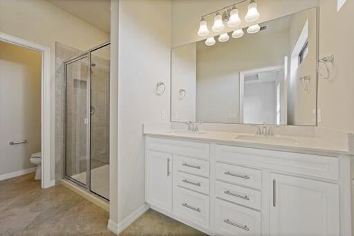 Building Photo - 8632 Escue St