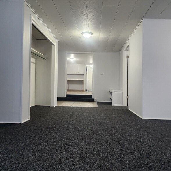 Living room looking towards kitchn - 396 Norton St