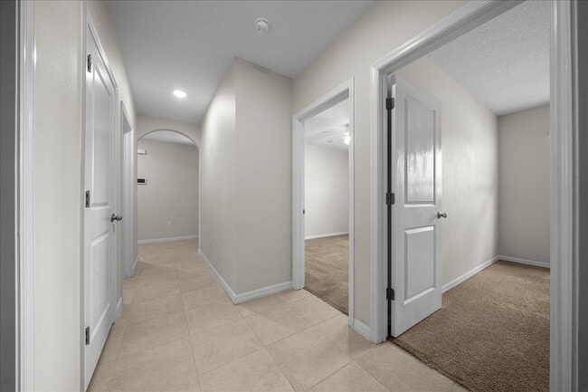 Building Photo - Move-In Ready! Beautiful 4-Bedroom Home with Modern Finishes & Room to Grow