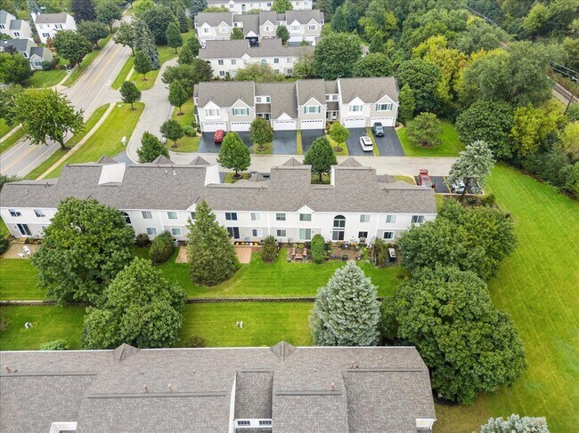 Building Photo - 1609 Spaulding Rd
