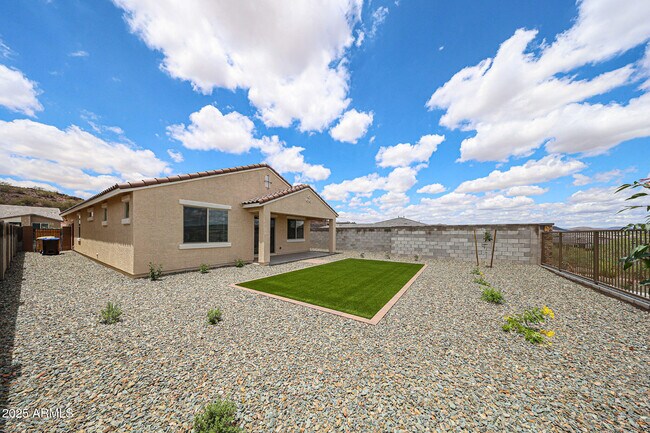 Building Photo - 28527 N 134th Ave