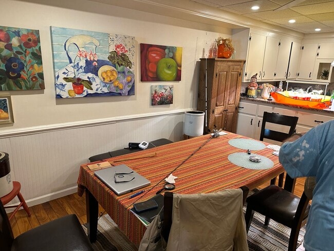 Building Photo - 256 Radcliffe St