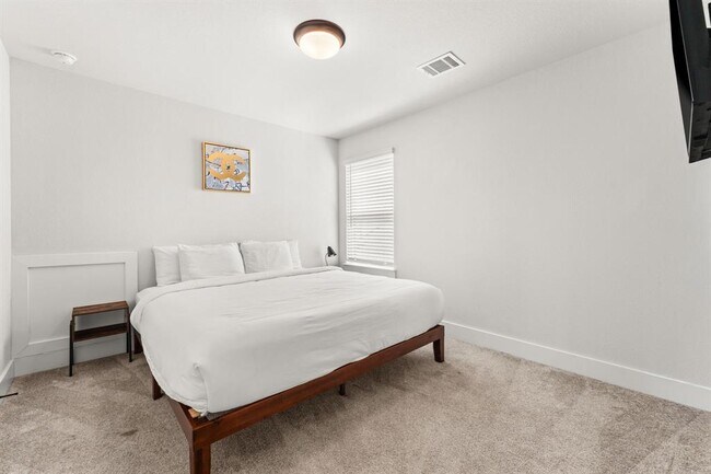 Building Photo - 8512 McKamy Dr
