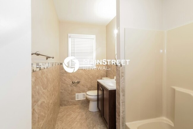 Building Photo - 3 Bedroom Pet-Friendly Home in Belton, MO ...