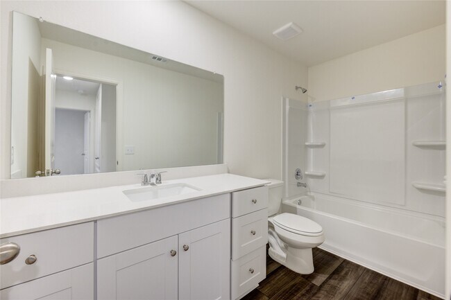 Building Photo - 8815 Vacek Xing Wy