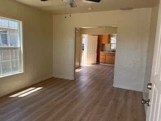 Building Photo - 354 S Yosemite Ave