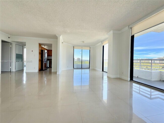 Building Photo - 3300 NE 192 St