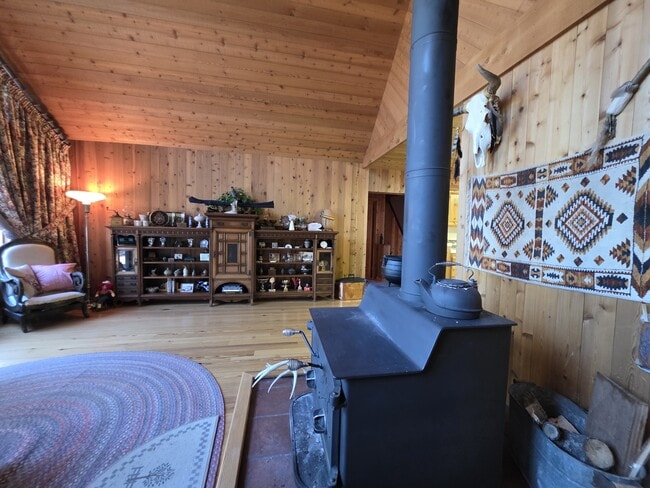 Building Photo - 1921 Bernina Dr