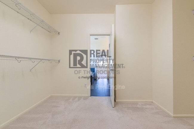 Building Photo - 5720 Big Canyon Dr