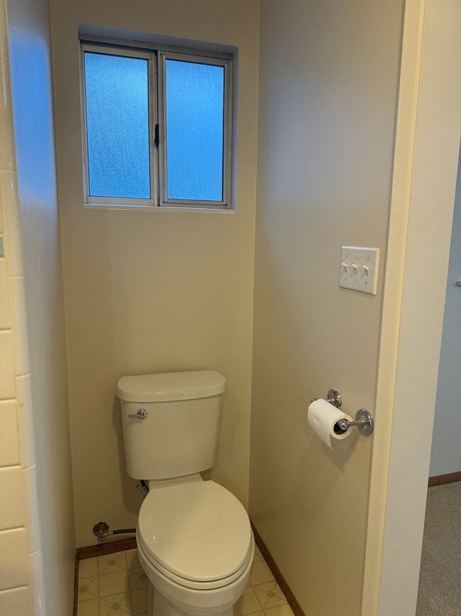 Building Photo - 370 Wright Ave